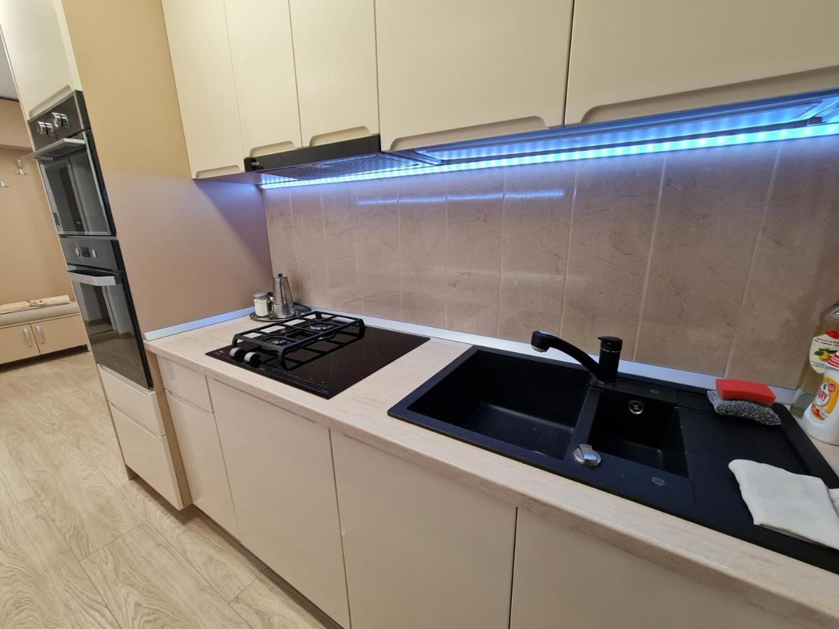Luxury Panoramic Apartment Oradea Eksteriør billede
