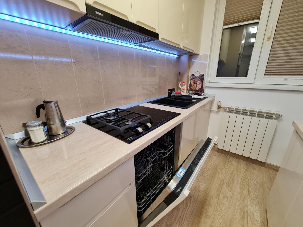 Luxury Panoramic Apartment Oradea Eksteriør billede