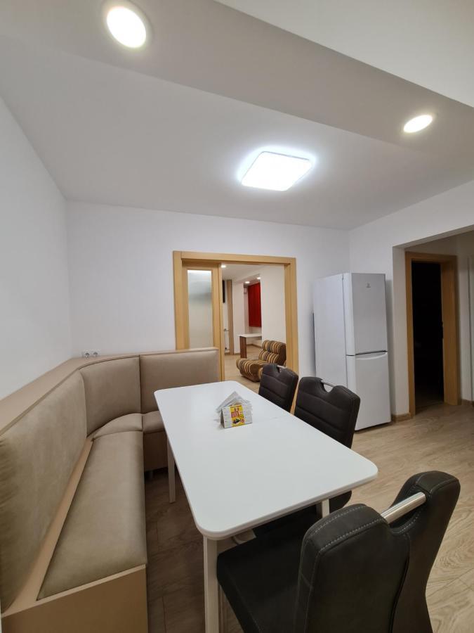 Luxury Panoramic Apartment Oradea Eksteriør billede